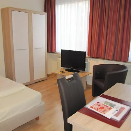 Haus Am Zoo Verschiedene Adressen 3*