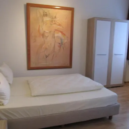 Haus Am Zoo Verschiedene Adressen Szálloda