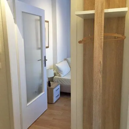 Haus Am Zoo Verschiedene Adressen