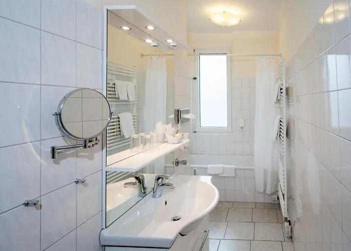 Haus Am Zoo Verschiedene Adressen