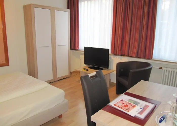 Haus Am Zoo Verschiedene Adressen 3*