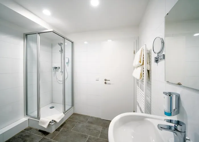 Hotel Haus Am Zoo Verschiedene Adressen 3*