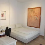 Haus Am Zoo Verschiedene Adressen מלון