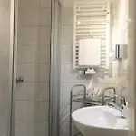 Haus Am Zoo Verschiedene Adressen מלון