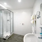 מלון Haus Am Zoo Verschiedene Adressen 3*